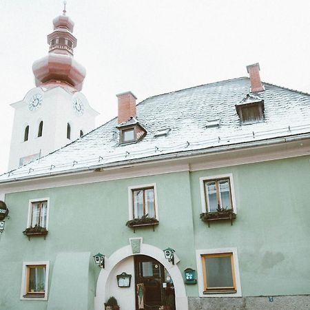 Gasthof Zum Gruenen Specht Oberzeiring Exterior foto